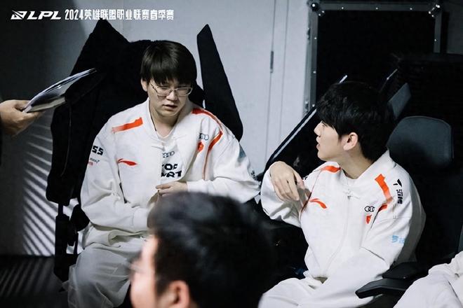 走上赛场时 走上赛场时